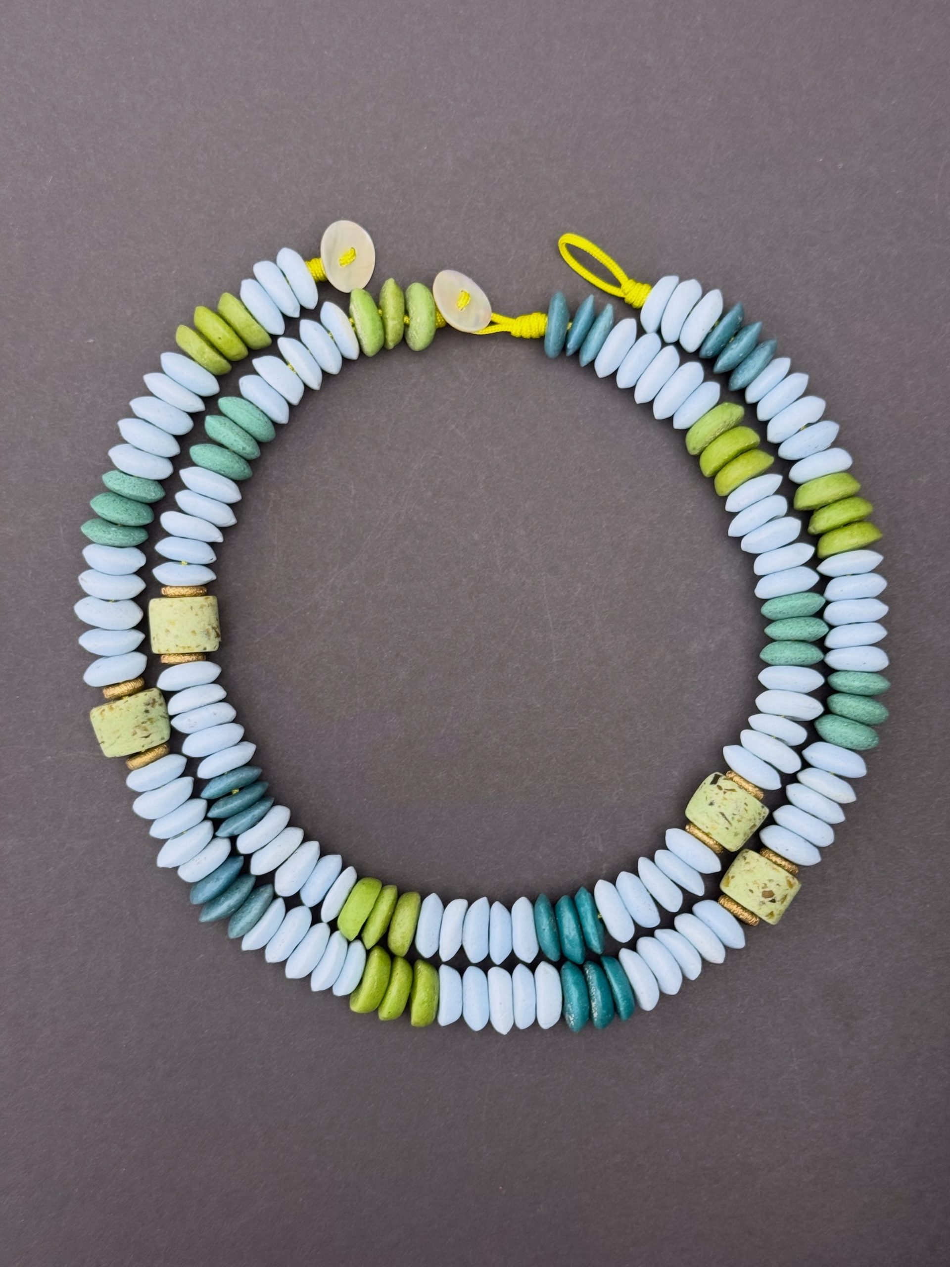 Ashanti Glass Beads 18”